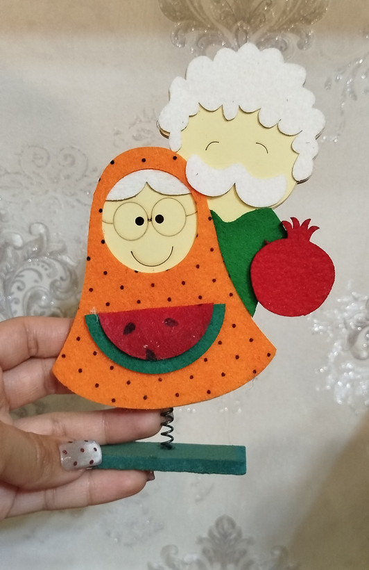 گیفت یلدایی پایه دار کد n88